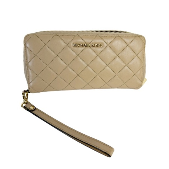 MICHAEL Michael Kors Handbags - Michael Kors Quilted Leather Jet Set Continental Zip Around Wallet in Bisque